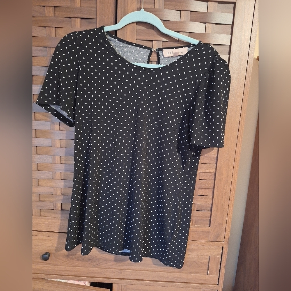 Women's‎ Philosophy Size Medium Black and White Polka Dot blouse Medium M Career